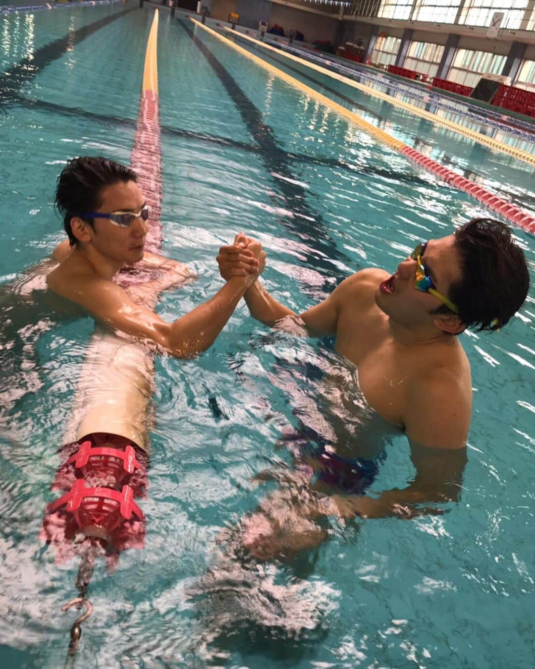 坂井聖人のインスタグラム：「一週間、自衛隊にお邪魔させてもらいました🙇‍♂️🙇‍♀️ めちゃくちゃいい刺激もらえて頑張れました😳 ナイトくんほんとにありがとうございます🤭」