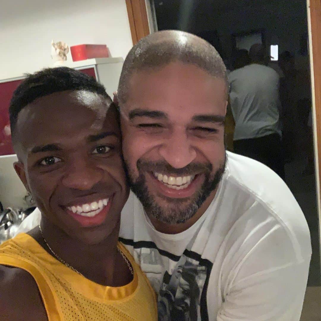 のインスタグラム：「Nem cavalo aguenta 🐎... És @adrianoimperador」