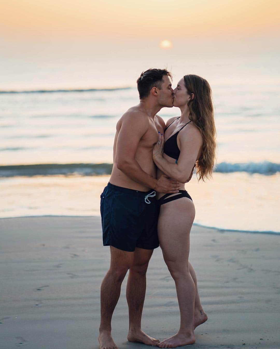 マッティ・ロジャーズのインスタグラム：「I tell you every day and I now I get to tell you forever. I love you more than you’ll ever know.」