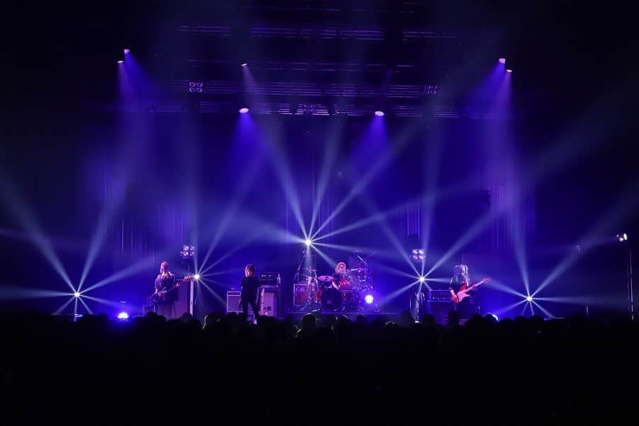 SCANDALさんのインスタグラム写真 - (SCANDALInstagram)「2019.06.22 Zepp Fukuoka SCANDAL TOUR 2019 "Fuzzy Summer Mood" #scandal #scandal_fsm」6月23日 8時08分 - scandal_band_official