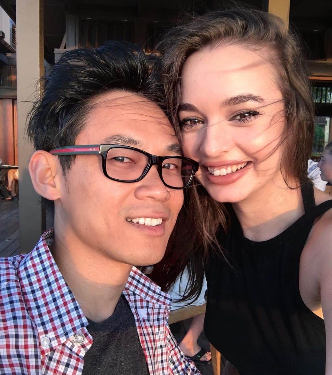 ジェームズ・ワンのインスタグラム：「Engaged to this beautiful, amazing woman!」