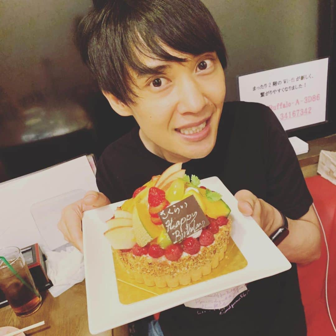 北山まいかさんのインスタグラム写真 - (北山まいかInstagram)「お誕生日会  #櫻井さんの誕生日会 #参加させて頂いてしまった #嬉しい #上田が考えたらサプライズ #大成功 #ステキな会でした #おめでとうございます #祇園櫻井さん #ヘンダーソン子安さん #ジソンシン下村さん #あやつるぽんさん #きんめ鯛上田 #ラニーノーズ洲崎」6月23日 0時06分 - maika.kitayama