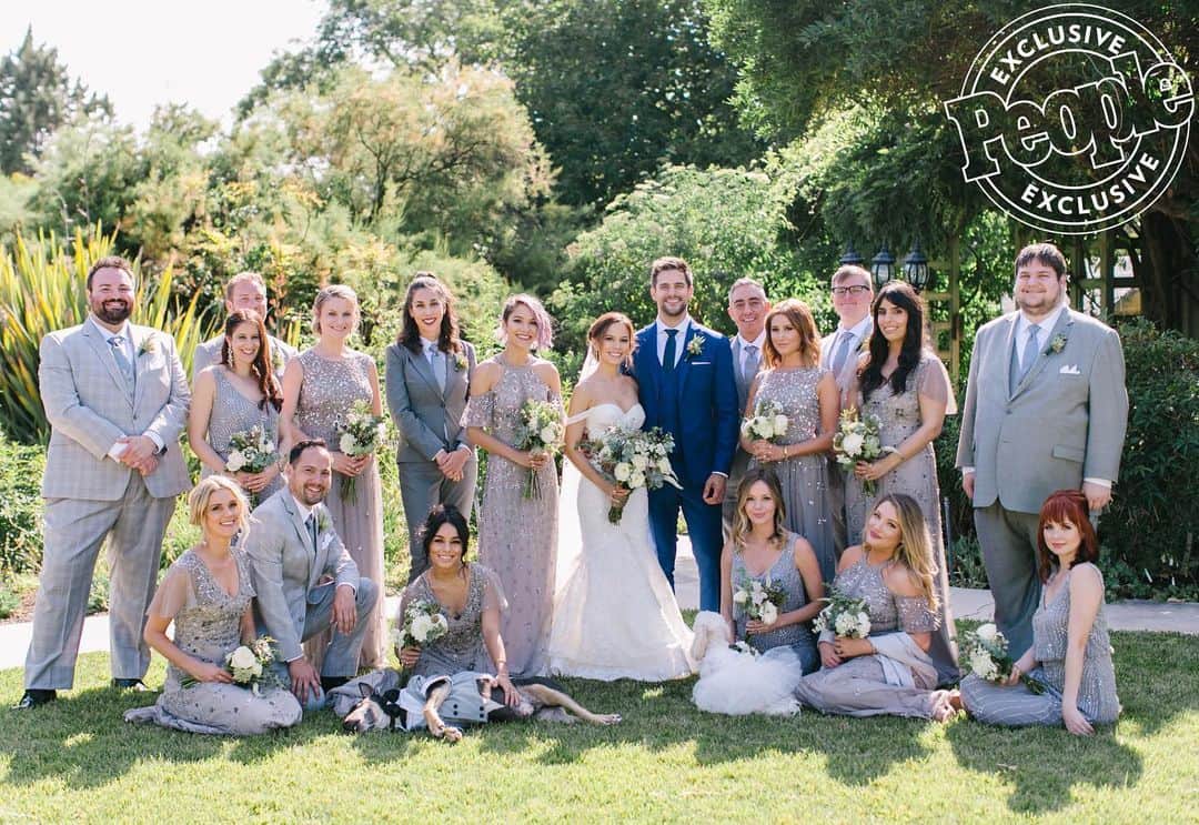 ブラント・ドーハティのインスタグラム：「So many of my favorite people in one place at the same time. My heart is overflowing. I am an unapologetic sap and I was so overwhelmed with the amount of love in the air that day. I get all misty eyed just thinking about it. My life wouldn’t be nearly as complete without all these lovely humans and those two crazy pups. 📸: @adrianaklas」