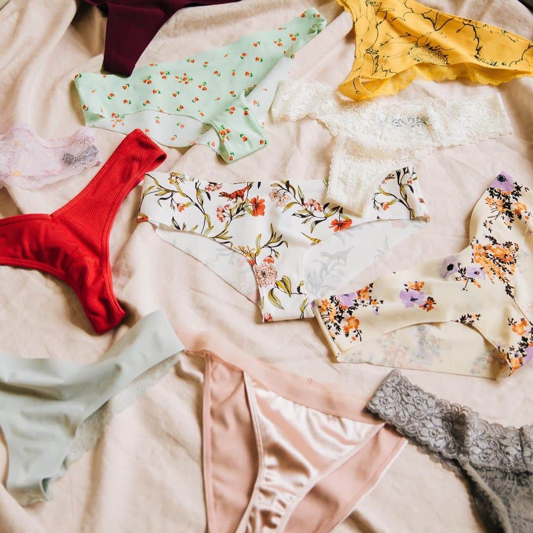 Urban Outfittersさんのインスタグラム写真 - (Urban OutfittersInstagram)「Stock up: undies are 7 for $28 right now. #UOonYou」6月23日 0時59分 - urbanoutfitters