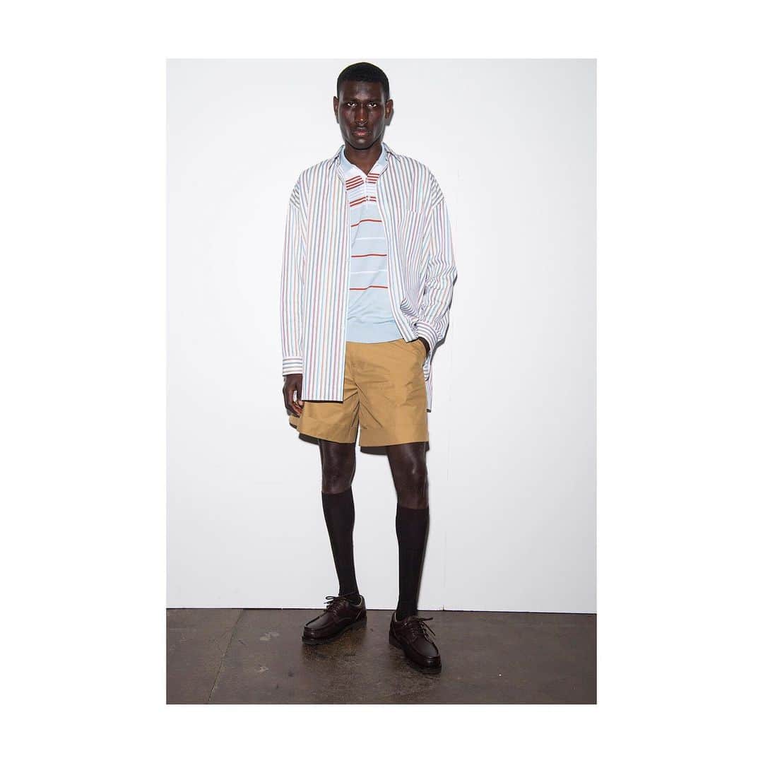 のインスタグラム：「Lou Dalton #ss20 #lfwm Styling @stuartvwilliamson Casting @federica_mennea Hair @alexandersoltermannhair using @bumbleandbumble MU @michellewebbmakeup @aofmakeup using @dermalogica Footwear @paraboot_official Hosiery @falke Music @_josh_hight_ Photography @Jason loydevans THANK YOU @sanecomms @johnsmedleyknitwear @gloverall @thehaigh @studio_fulton @adrianpgibson @alexanderdrawings #gordonrichardson @leon_cerrone @andreaslarsson26 @pierreyvesm @burrowsandstone @amyvwardx #myboys Showing at #manwomanshows @manwomanshows manwomanshows #paris #pavillionvendome」