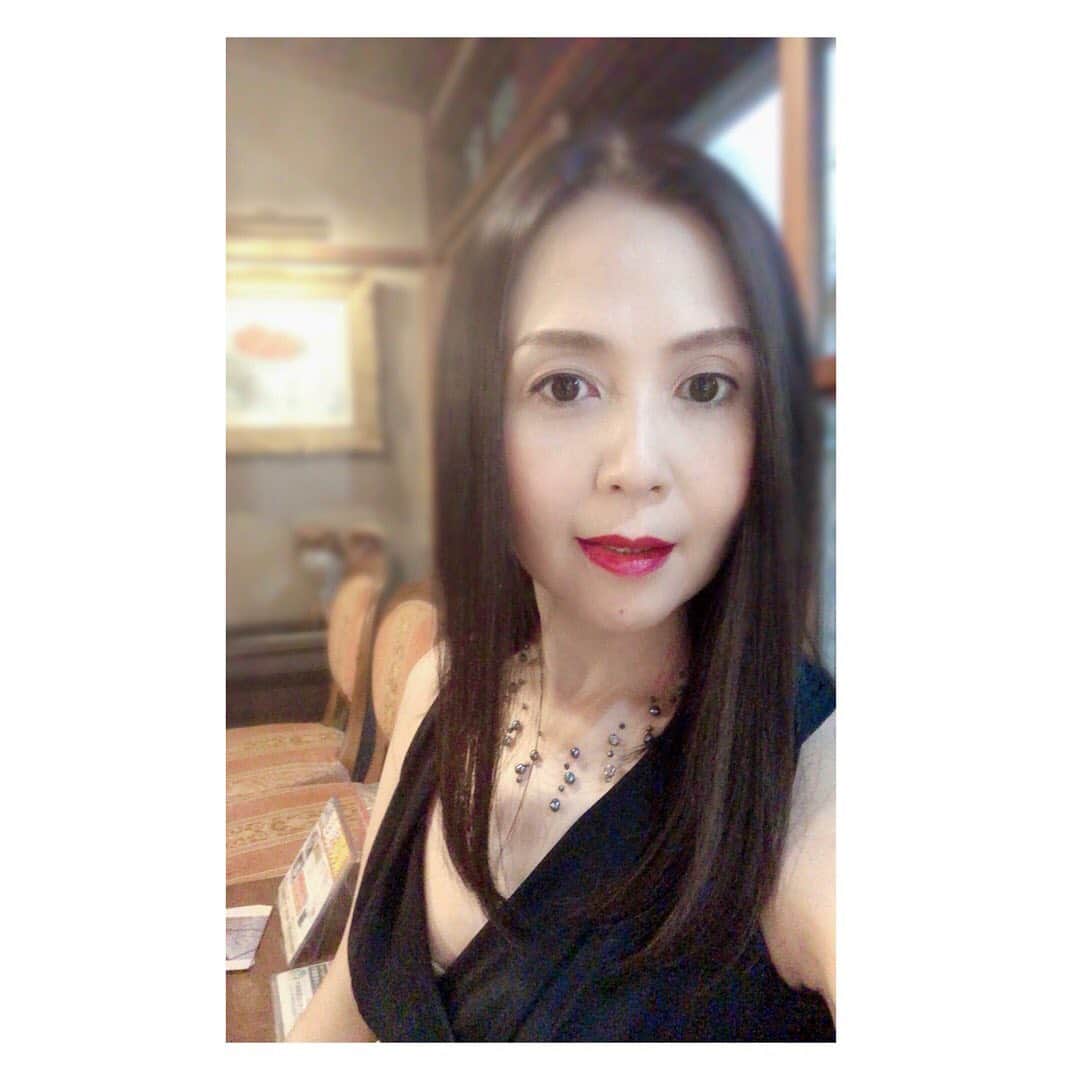 中原翔子のグルメインスタ