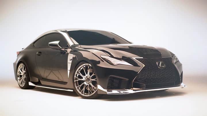 のインスタグラム：「Not saying that an alien invasion is imminent but if it were to happen, this is the vehicle you’d want. See the #MIB inspired custom #LexusRCF this weekend at @IntersectNYC. #MIB, now playing in theaters!」
