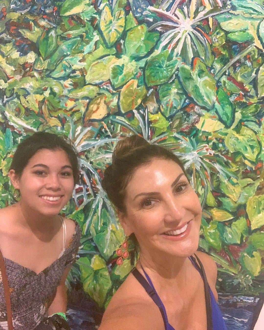 ヘザー・マクドナルドさんのインスタグラム写真 - (ヘザー・マクドナルドInstagram)「We went to the Puerto Rico museum like a cultural mom does.」6月23日 1時46分 - heathermcdonald