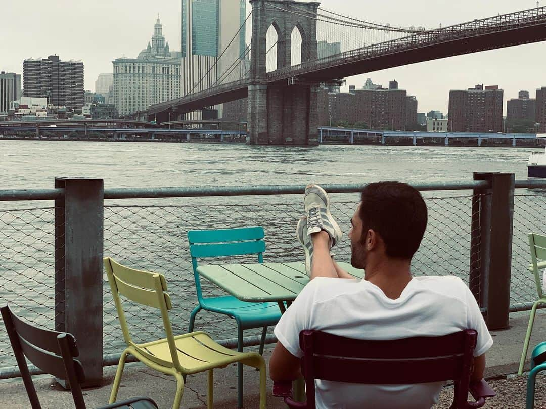 アントニオ・アダンさんのインスタグラム写真 - (アントニオ・アダンInstagram)「Good views 🌉🏙💭」6月23日 4時24分 - antonioadan13