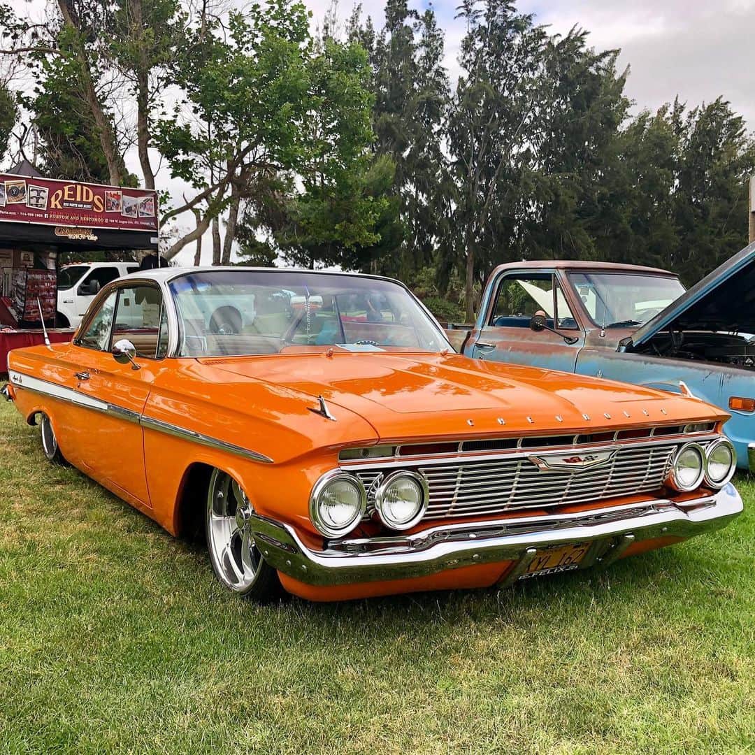 Classics Dailyさんのインスタグラム写真 - (Classics DailyInstagram)「1-6? | The crew at @keystoneautomotiveoperations sent over some shots from the Fountain Valley Summer Fest Car Show.」6月23日 5時27分 - classicsdaily
