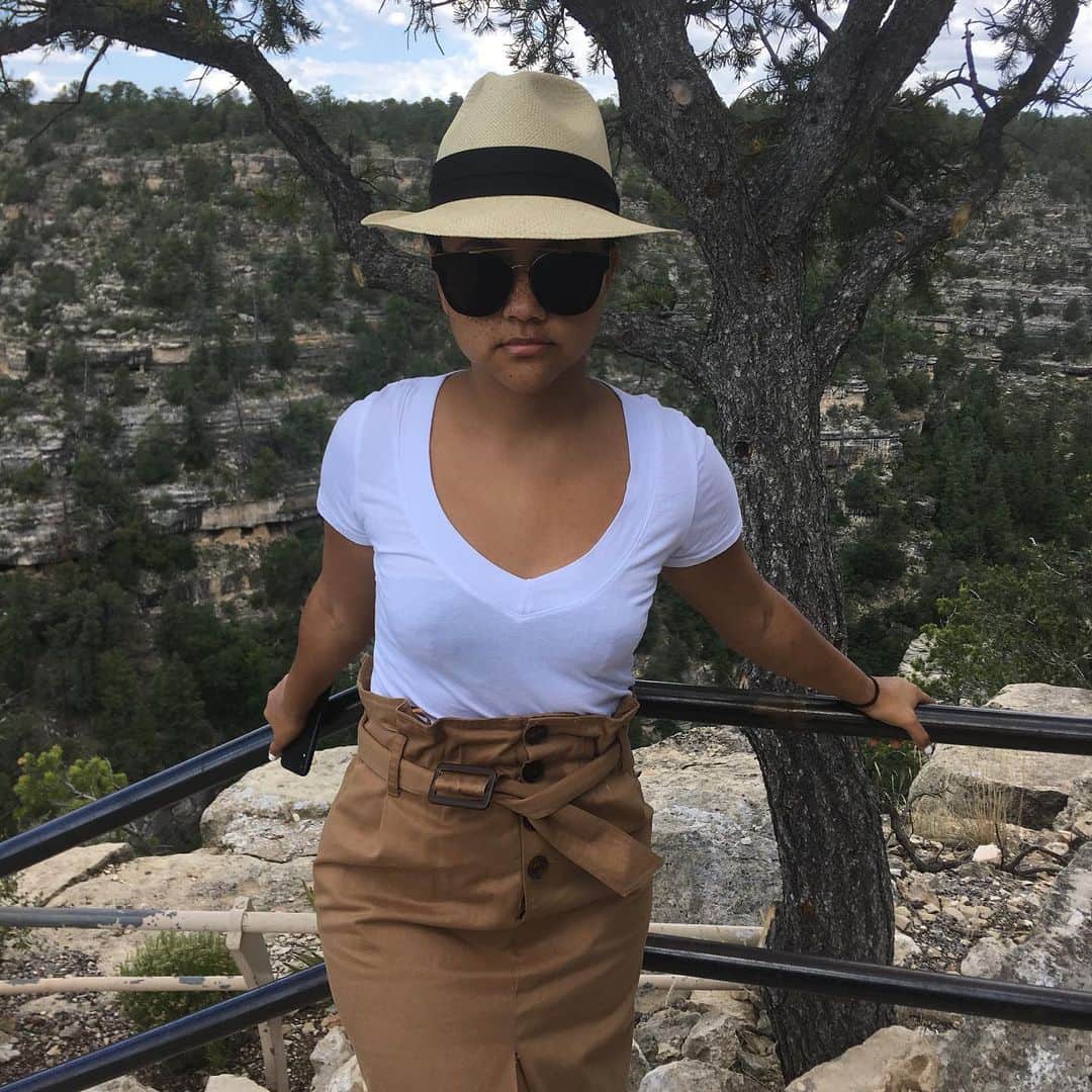 キャット・デルーナさんのインスタグラム写真 - (キャット・デルーナInstagram)「In Walnut Canyon Just like the Navajo Indians .  #waputki #walnutcanyon #Az #flagstaff #navajo #americaisbeautiful #tourist #safarifashion #nature」6月23日 5時50分 - katdeluna