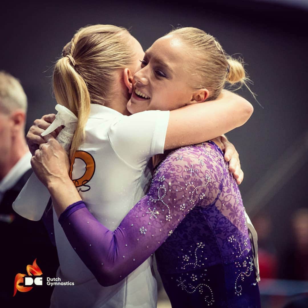 リーケ・ウェイファースのインスタグラム：「Champions come in pairs of two💕  Thank you Sanne for all that you are and all that you've done for me in the road to get back here..so blessed with you as my twin(flame) in life 🔥🔥👭」
