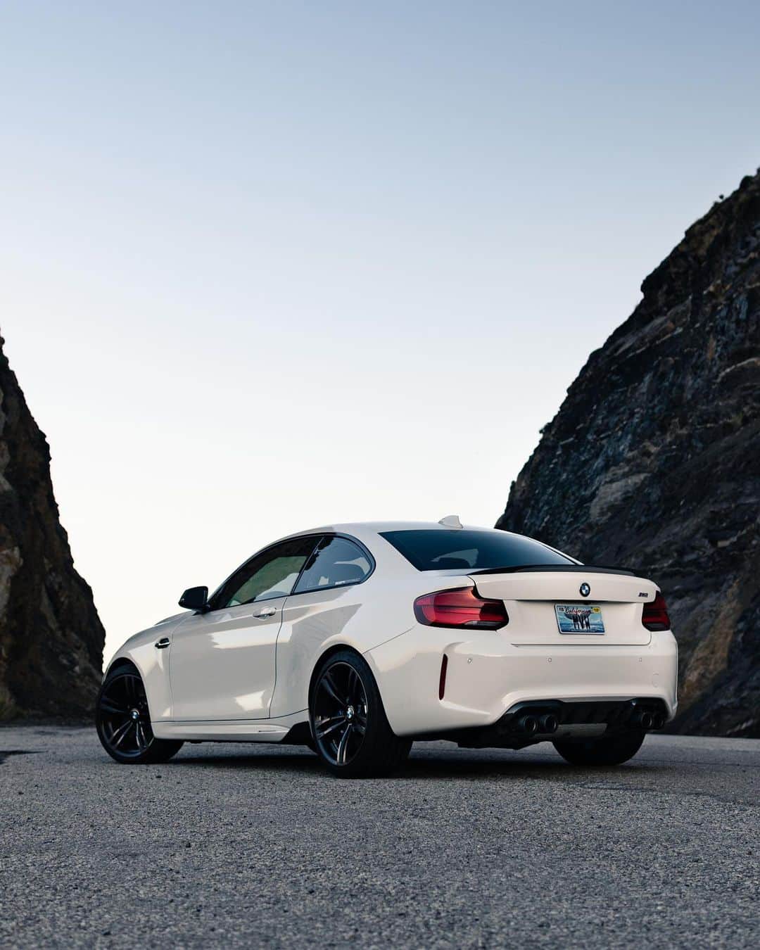 BMWのインスタグラム：「Call it what you want, just don't call it 'little'. The BMW M2 Coupé. #BMWrepost @whitessejr @popz.s #BMW #M2 #BMWM __ BMW M2 Coupé: Fuel consumption in l/100 km (combined): 8.5. CO2 emissions in g/km (combined): 199. The values of fuel consumptions, CO2 emissions and energy consumptions shown were determined according to the European Regulation (EC) 715/2007 in the version applicable at the time of type approval. The figures refer to a vehicle with basic configuration in Germany and the range shown considers optional equipment and the different size of wheels and tires available on the selected model. The values of the vehicles are already based on the new WLTP regulation and are translated back into NEDC-equivalent values in order to ensure the comparison between the vehicles. [With respect to these vehicles, for vehicle related taxes or other duties based (at least inter alia) on CO2-emissions the CO2 values may differ to the values stated here.] The CO2 efficiency specifications are determined according to Directive 1999/94/EC and the European Regulation in its current version applicable. The values shown are based on the fuel consumption, CO2 values and energy consumptions according to the NEDC cycle for the classification. For further information about the official fuel consumption and the specific CO2 emission of new passenger cars can be taken out of the „handbook of fuel consumption, the CO2 emission and power consumption of new passenger cars“, which is available at all selling points and at https://www.dat.de/angebote/verlagsprodukte/leitfaden-kraftstoffverbrauch.html.」