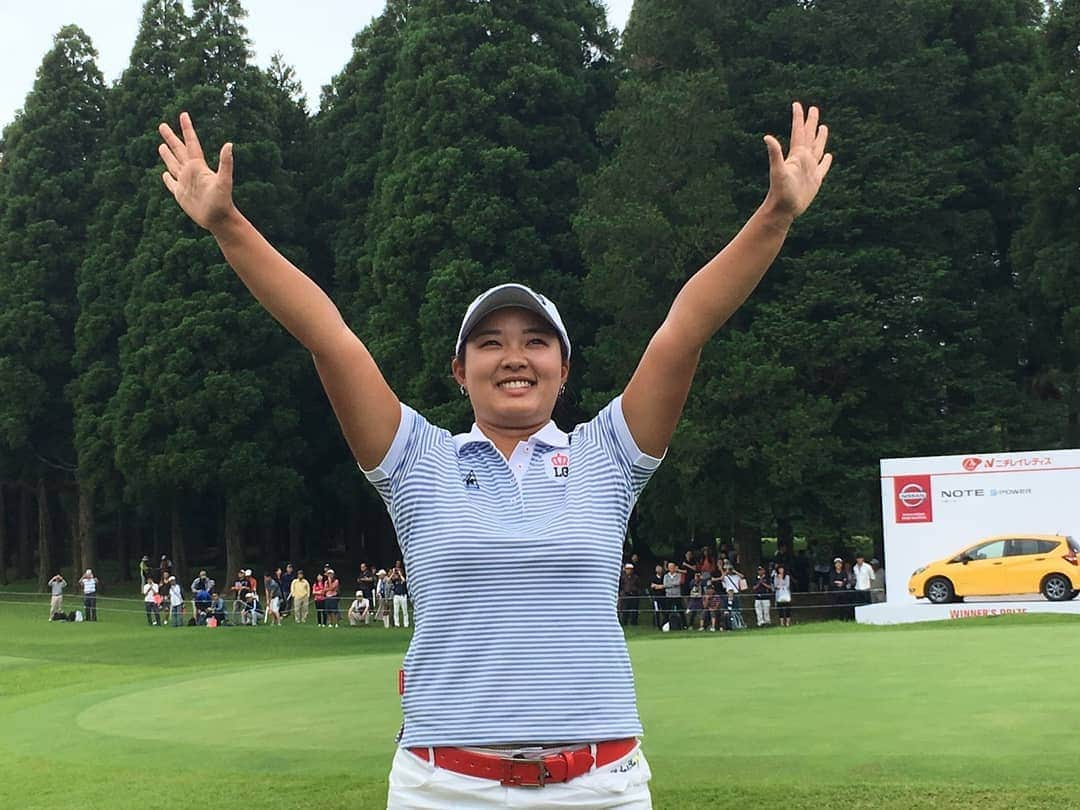 フジテレビゴルフさんのインスタグラム写真 - (フジテレビゴルフInstagram)「#LPGAツアー 第16戦 #ニチレイレディス 優勝は #鈴木愛 選手！ #高橋彩華 選手とのプレーオフを制し２週連続優勝と 大会連覇を達成しました！」6月23日 17時25分 - fujitvgolf