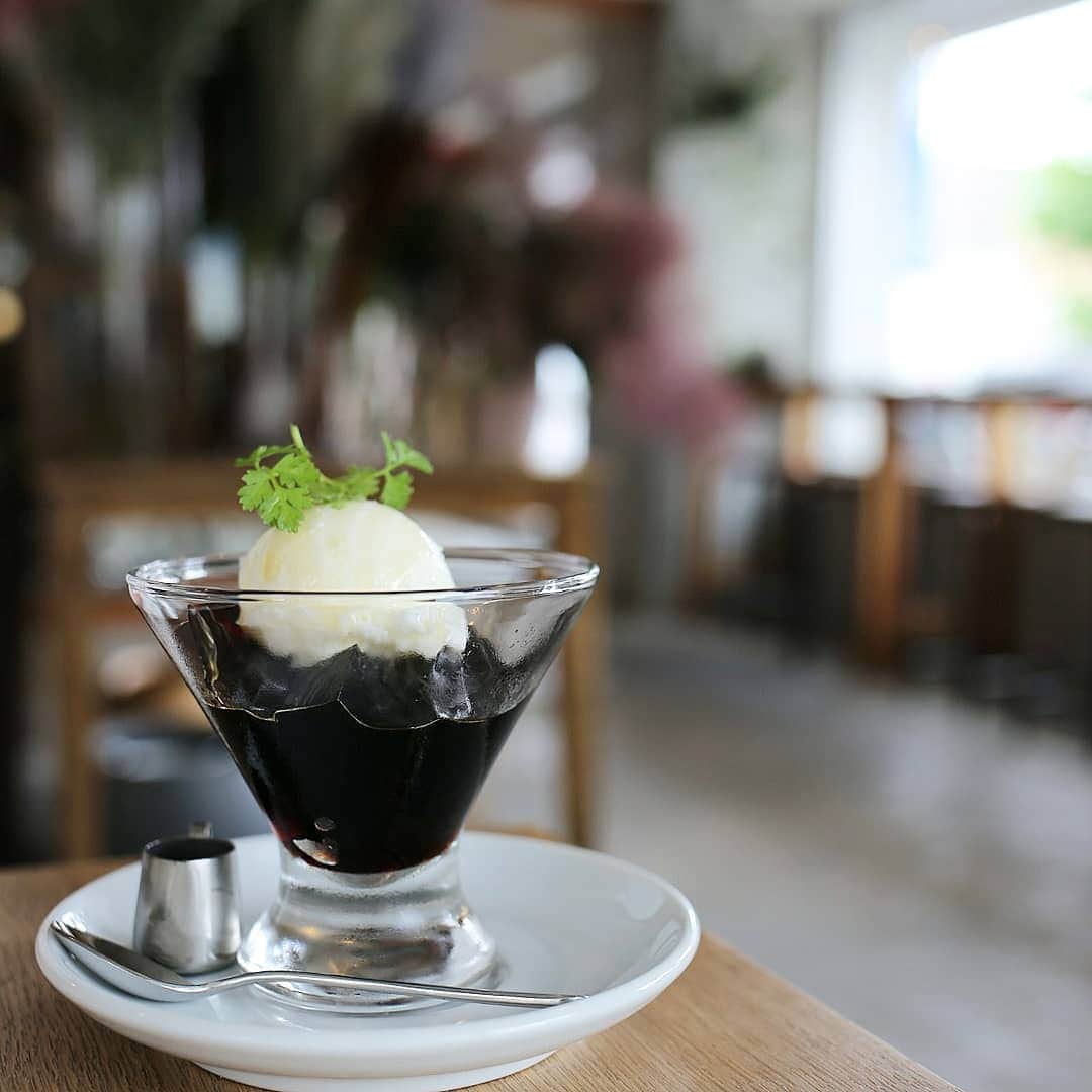 く～のグルメインスタ