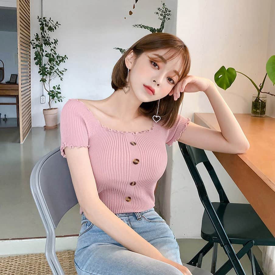 Chuuのインスタグラム：「#chuuseoul💓💓」