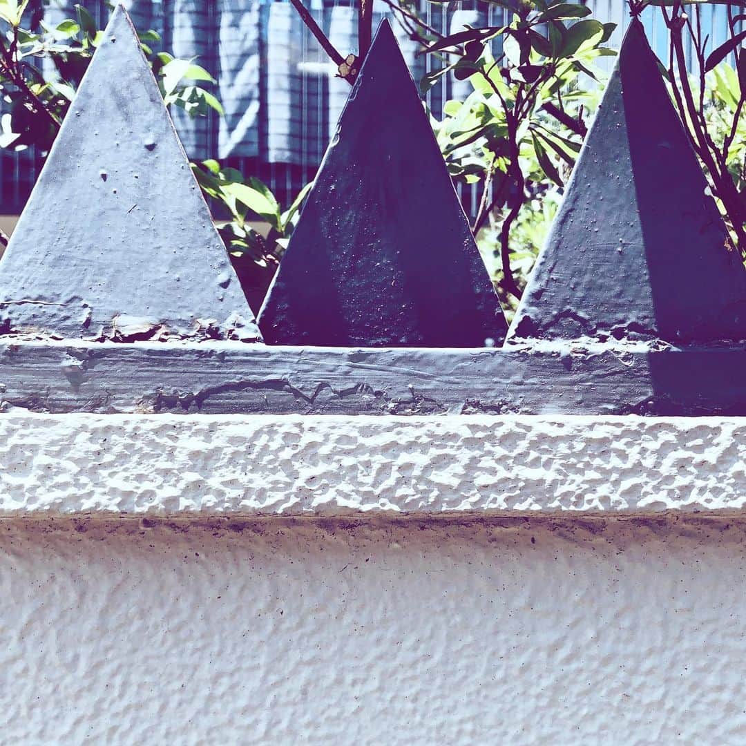 中野敬久さんのインスタグラム写真 - (中野敬久Instagram)「#三角 #3 #triangular #street #art #sunday」6月23日 10時44分 - hirohisanakano