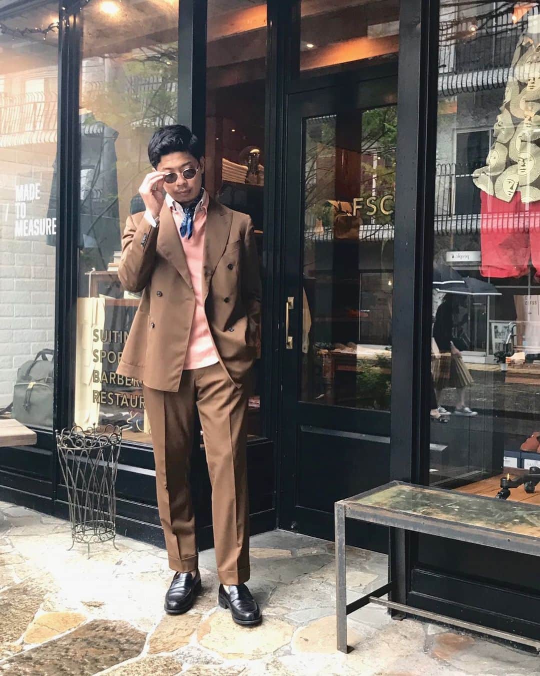 フリーマンズスポーティングクラブのグルメインスタ