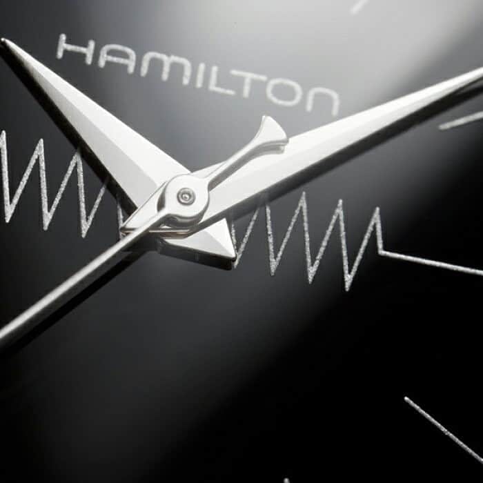 TiCTACさんのインスタグラム写真 - (TiCTACInstagram)「「HAMILTON」¥91,000+tax 1957年、世界初のエレクトリックウォッチ（電池式時計）として登場した名作、ハミルトン“ベンチュラ”。革新的で大胆なデザインは今も圧倒的な存在感を放っています。 ・ ハミルトン“ベンチュラ”は、現在最新作公開中の映画「メン・イン・ブラック」の一作目からMIBエージェントのマストアイテムとして登場しています。 ・ #hamilton  #ハミルトン #ハミルトン時計 #ハミルトンベンチュラ #ベンチュラ #hamiltonwatch  #プレスリー #エルヴィスプレスリー #エレクトリックウォッチ #tictac #watch #チックタック #時計 #腕時計 #自分へのご褒美 #自分にご褒美 #時計好き #MIB #meninblack  #メンインブラック」6月23日 11時26分 - tictac_press