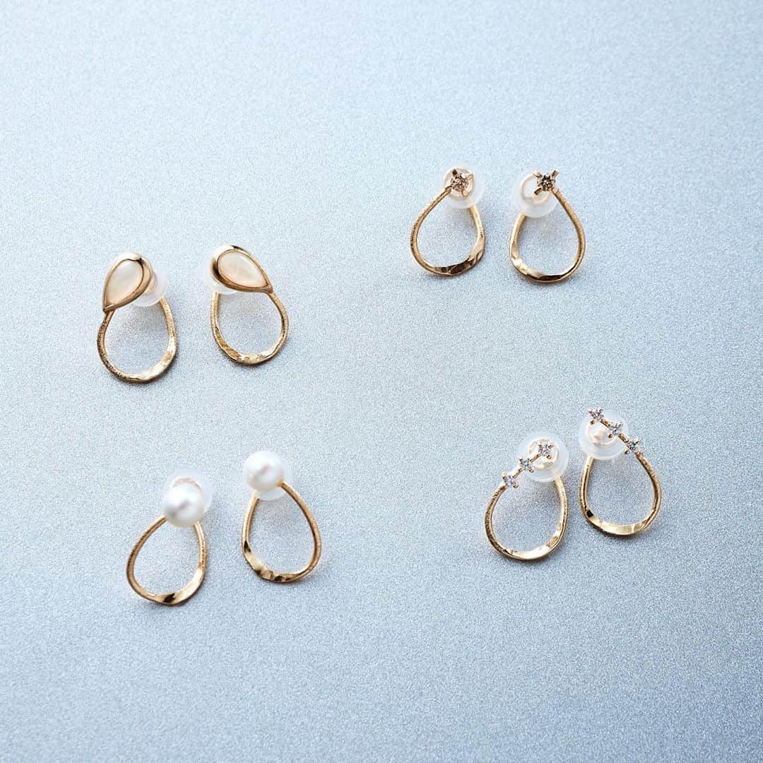 のインスタグラム：「《Tack Earring》﻿ -New Collection in June﻿ ﻿ 華奢なデザインで、ピアスのように見える﻿ "タックイヤリング"﻿ ﻿ 耳たぶを挟み込むようにして着けるので、﻿ フィット感がありながら、軽い着け心地です。﻿ ﻿﻿ #ete #エテ #newcollection﻿」