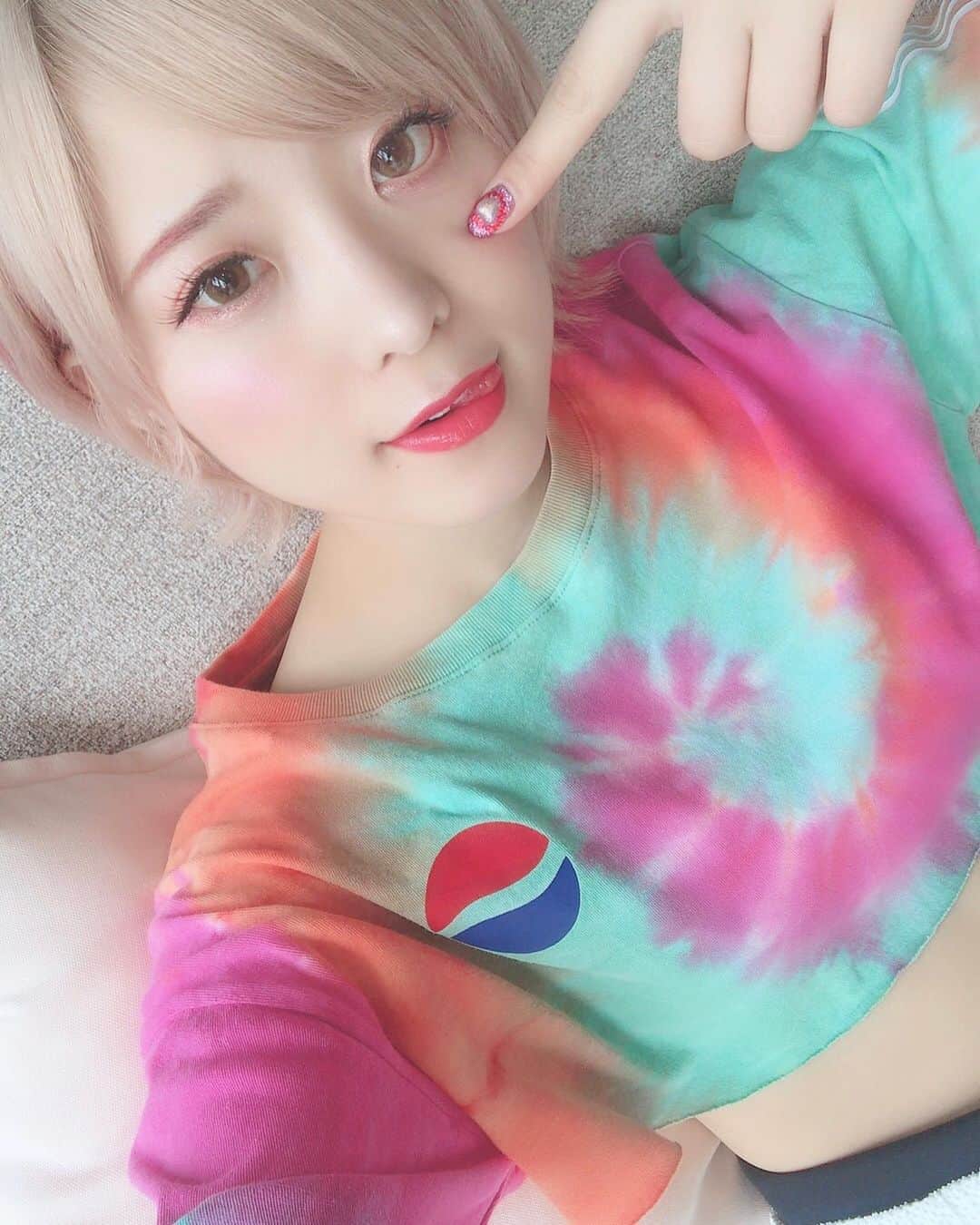 のインスタグラム：「. . 撮影前にジム行ってたから 服装が完全に ジム帰りだった日  #筋トレ#ペプシ#最近このポーズしがち」
