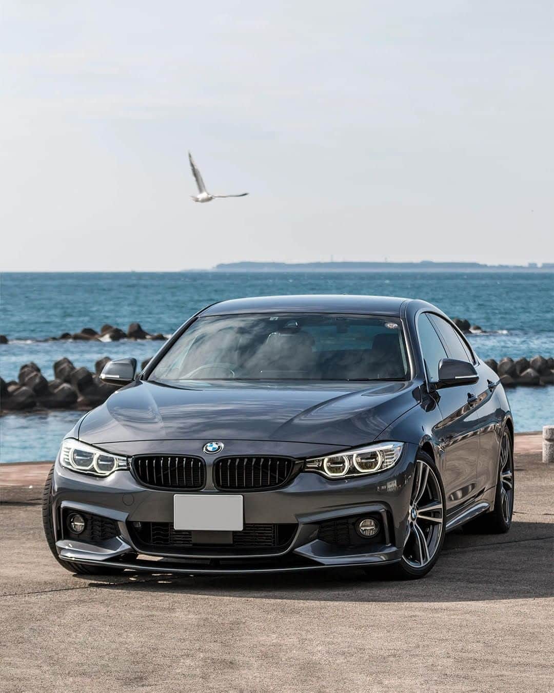 BMWさんのインスタグラム写真 - (BMWInstagram)「Ready for action all the time. The BMW 4 Series Gran Coupé. #BMWrepost @mamezo007 #BMW #4Series」6月23日 13時00分 - bmw