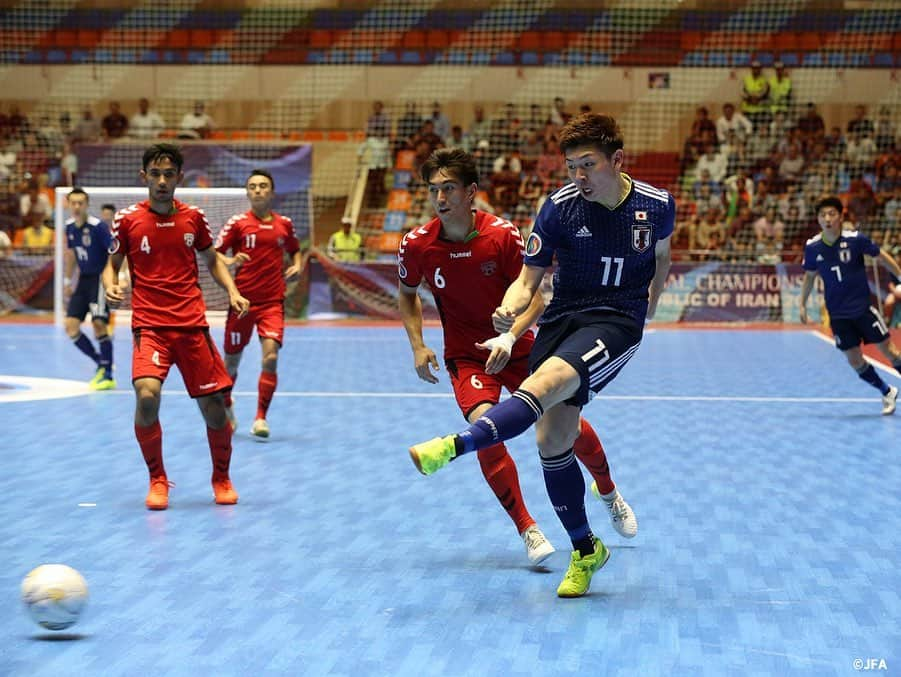 日本サッカー協会さんのインスタグラム写真 - (日本サッカー協会Instagram)「📸Match Photos ・ AFC U-20フットサル選手権イラン2019 悲願の初優勝!! ・ AFC U-20フットサル選手権は22日(土)に決勝戦を迎えました。大会初優勝を目指すU-20フットサル日本代表とU-20フットサルアフガニスタン代表の試合は、3-1で日本が勝利し、悲願の初優勝を成し遂げています。 ・ 🏆AFC U-20フットサル選手権イラン2019 決勝戦 🆚U-20フットサルアフガニスタン代表🇦🇫 #U20フットサル日本代表 🇯🇵3-1 🇦🇫 #U20アフガニスタン代表 ⚽️08分 #髙橋裕大 (ペスカドーラ町田アスピランチ) ⚽️15分 #大澤雅士 (ZOTT WASEDA FUTSAL CLUB) ⚽️33分 失点 ⚽️38分 #田淵広史 (名古屋オーシャンズサテライト) ・ 🏆フェアプレー賞：U-20フットサル日本代表 🏆大会MVP：#大澤雅士 選手(ZOTT WASEDA FUTSAL CLUB) ・ ✍ JFA.jpにてマッチレポートや監督・選手コメントを掲載中！ ・ #daihyo #jfa #AFCFutsal2019」6月23日 13時18分 - japanfootballassociation