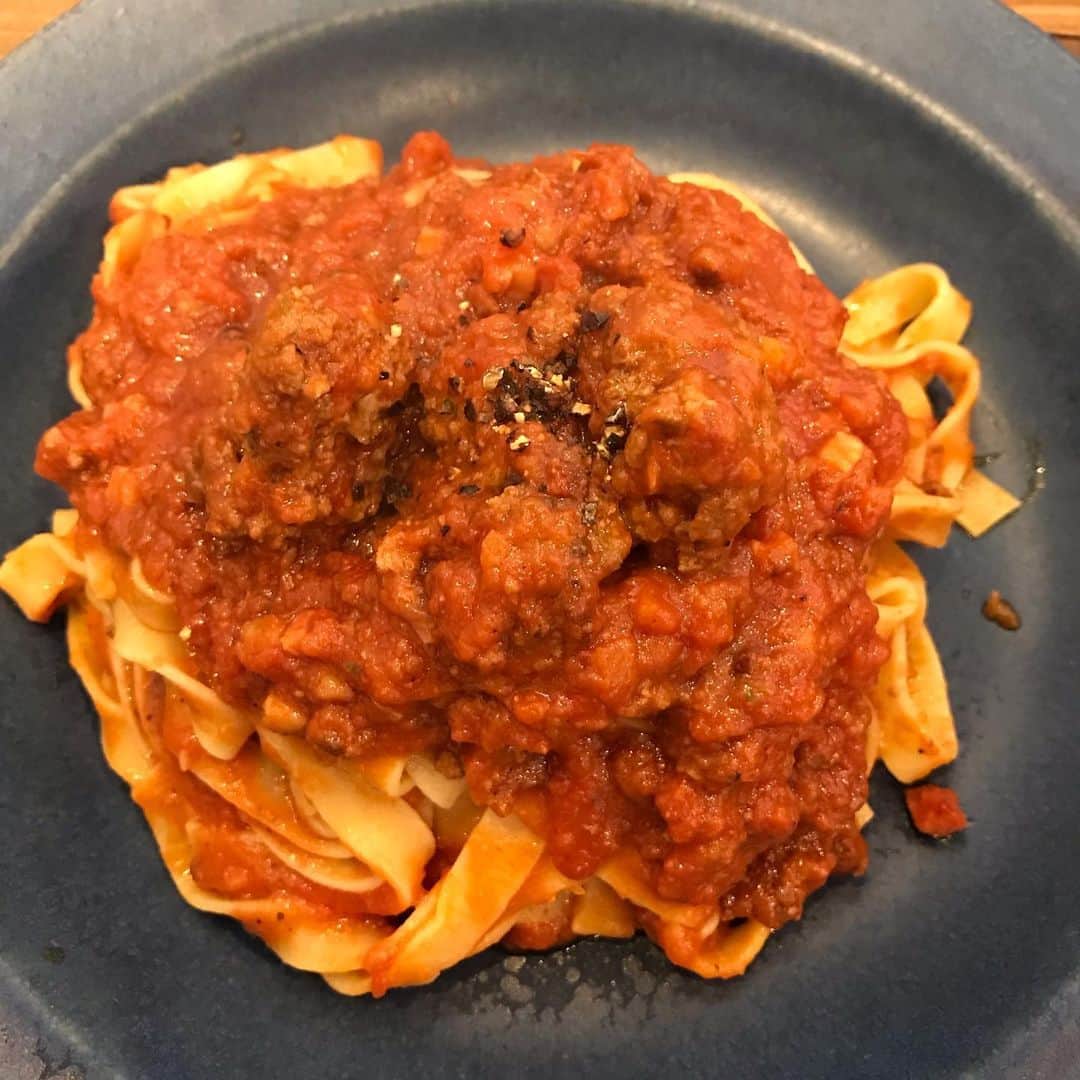sioneのインスタグラム：「先週は混んでて断念したのでリベンジ。やはり美味しい♡  #福綴」