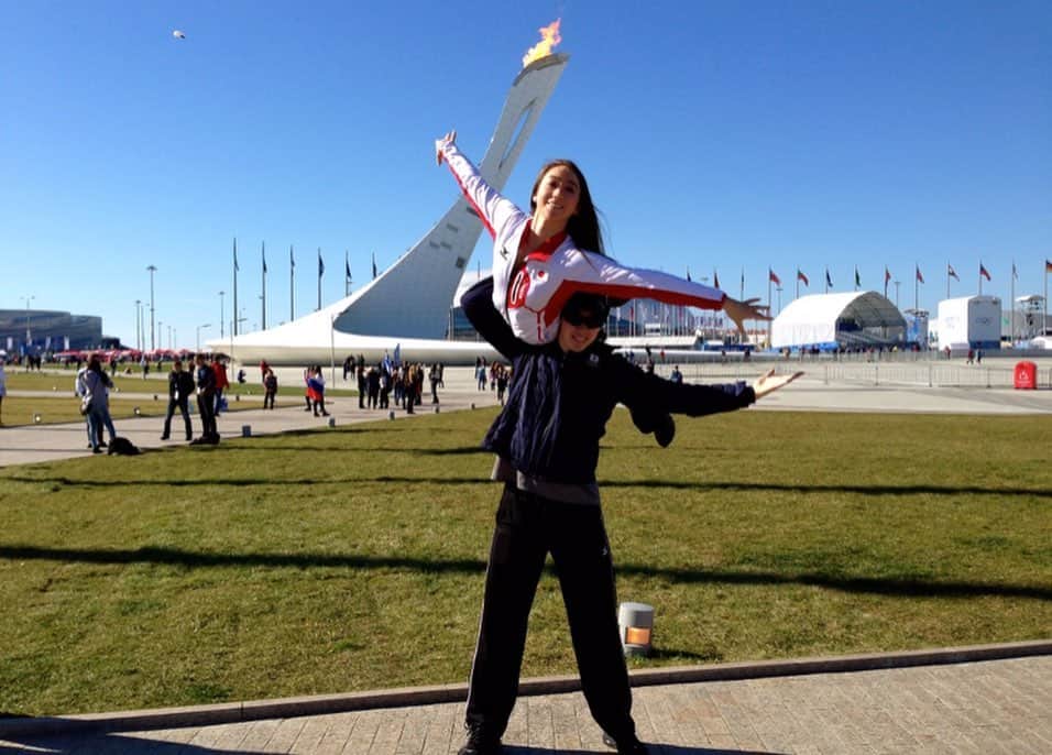 キャシー・リードさんのインスタグラム写真 - (キャシー・リードInstagram)「Happy OLYMPIC Day❣️ 💙💛🖤💚❤️ #Olympics #XXI #Vancouver2010 #XXII #Sochi2014 #2timeolympian #teamjapan #chrisreed #teamforlife #memories #future」6月23日 14時59分 - cmr2070