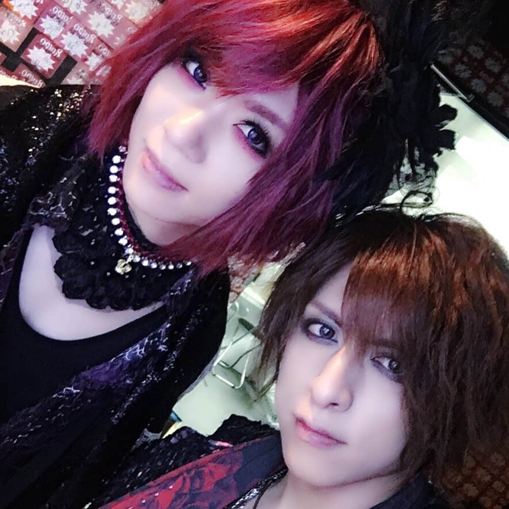 I’LLさんのインスタグラム写真 - (I’LLInstagram)「Tour【Carpe diem -カルペ・ディエム-】ありがとう。次のライブはTour【The garden of "EDEN"】、待っているね。 https://www.frantic-emiry.com/blank-5 #FranticEMIRYsecondcrisis #ILUA」6月23日 15時16分 - i_ll1027