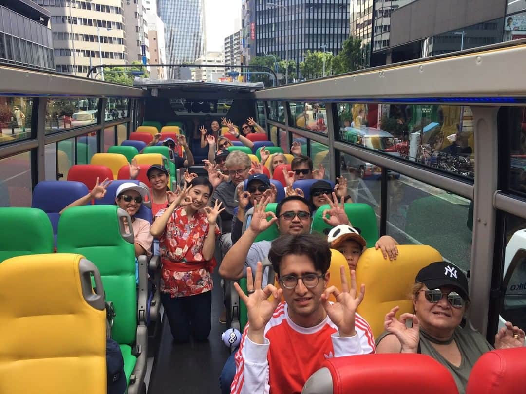 OSAKA WONDER LOOPのインスタグラム：「#Sightseeing in #Osaka on the #opentop #hoponhopoff #OsakaWonderLoopBus! See the city from the streets and get around to 14 popular areas in Osaka with English speaking guide on all buses! Join us on the bus! http://wonderloop.jp  #Japan #travel #loopbus #Kansai #OsakaCastle #OsakaStation #Dotonbori #Abeno #HotelNewOtaniOsaka #Shinsaibashi #OforOsaka」