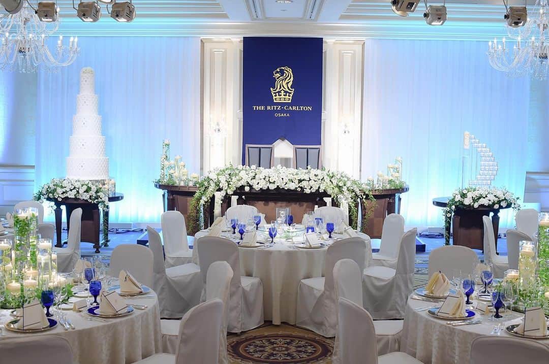 The Ritz-Carlton, Osakaさんのインスタグラム写真 - (The Ritz-Carlton, OsakaInstagram)「最上のひとときを叶える真のパーソナライズド・スタイル。 上質でエレガントな世界で一つだけのウエディングをつくり上げます。 . . Celebrate life’s precious moments with a personalized style wedding.  A refined, elegant wedding will become a reality at The Ritz-Carlton, Osaka. . . . . . . . . #hotelwedding #wedding #beautifulbride #bridal #ウェディング #結婚 #ritzcarltonosaka #theritzcarltonosaka #ritzwedding #bridalfair #wedding_RCOsaka #チャペル #2019秋婚 #ブライダルフェア  #大阪花嫁 #リッツカールトン#リッツカールトン大阪 #プレ花 #会場コーディネート #2020春婚 #ウエディングフェア #会場見学 #2020冬婚 #会場探し #リッツ花嫁 #リッツ婚 #プレ花嫁準備 #プレ花嫁応援 #ザリッツカールトン大阪 #リッツカールトン #リッツカールトン大阪」6月23日 15時44分 - ritzcarlton.osaka