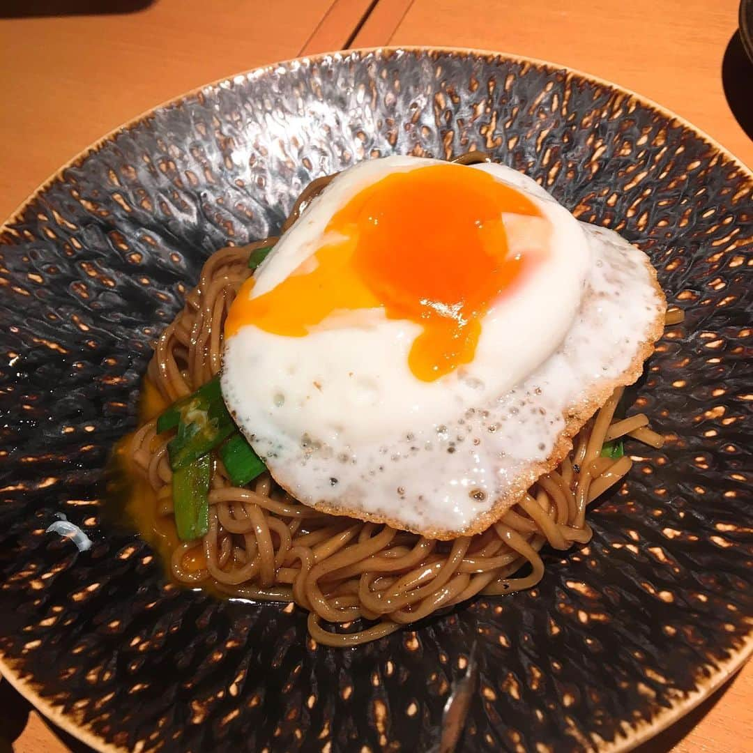 金巻ともこさんのインスタグラム写真 - (金巻ともこInstagram)「初たつこ！ バター和え麺おいしすぎておかわりをお願いしてしまったデブです。めちゃくちゃ楽しかった！ #白金たつこ」6月23日 16時19分 - tomotomoco