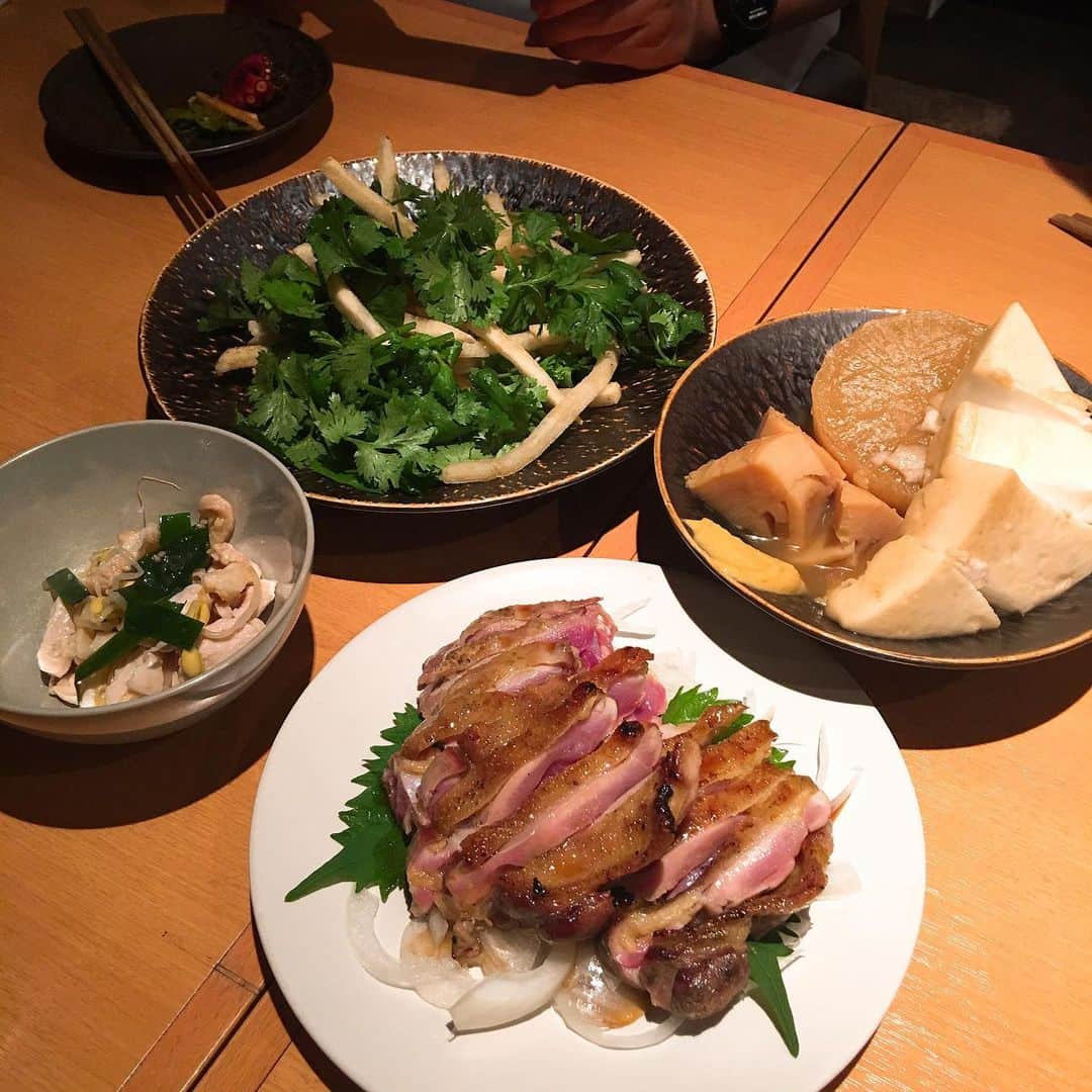 金巻ともこのグルメインスタ