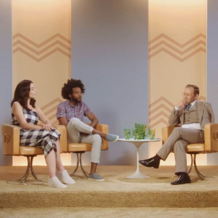 シービーズのインスタグラム：「In the rush of everyday life, we spend more time trying to make people think we are casual than actually being it.  If we could all just relax, get comfortable and keep it casual...we’d feel a lot better.  Let’s get casual. See more of our videos on casuality by tapping our link in bio. #letsgetcasual」