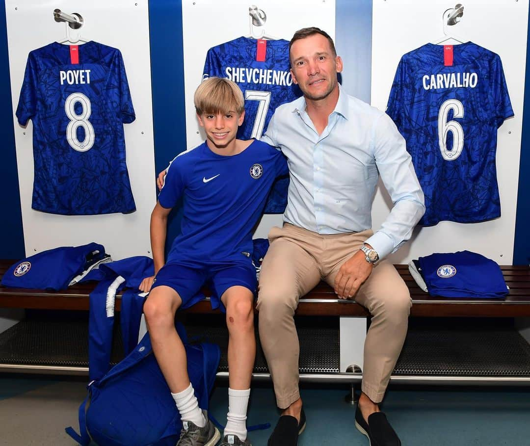 チェルシーFCさんのインスタグラム写真 - (チェルシーFCInstagram)「Chelsea Legends are ready to take on Real Madrid legends! COME ON YOU BLUES! 👊 #CFC #Chelsea #CFCvRealMadrid」6月24日 2時17分 - chelseafc