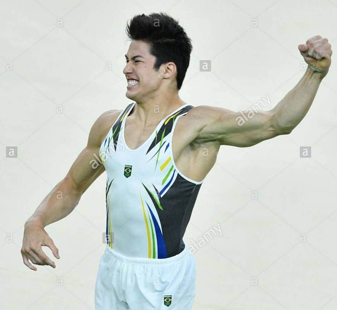 アルトゥール・オヤカワ・マリアノさんのインスタグラム写真 - (アルトゥール・オヤカワ・マリアノInstagram)「Happy Olympic Day  #olympicday 🏅」6月24日 2時26分 - arthurnory