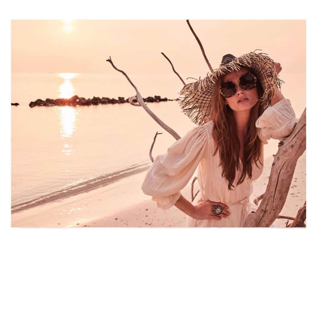 のインスタグラム：「☀️Beautiful #editorial in @youmagazine ☀️ #dorotheeschumacher #strawhats #maledives #vibes #summer #mood #beachdays #essentials #vacation #goldenhour #beachdays #travel #bythesea #sunday #youmagazine #fashion #photographed by @theoriginalgangsta #styled by @shellyvella #model @eripalko #team @lisavalencia1 @shukeelhair @lucy.coghlan @joanne.toolan @dayvidlemmon」