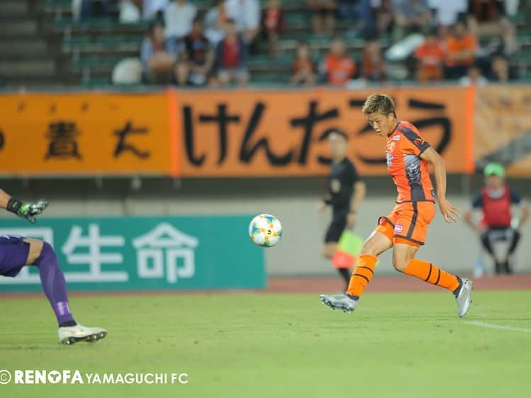 高井和馬さんのインスタグラム写真 - (高井和馬Instagram)「久しぶりのゴール⚽️ ホームで点取れた！応援ありがとうございました  吉濱→瀬川→高井 #ザスパライン」6月23日 18時45分 - kazuma_takai