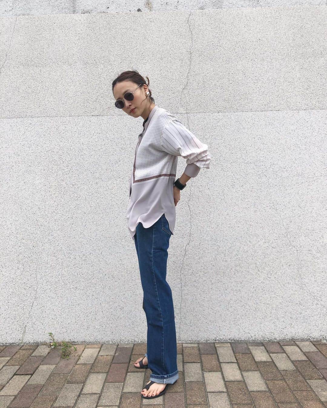野尻美穂のインスタグラム：「最近私が身に付けてるのは好きな人たちと作った好きな服や物ばかりで幸せです。 #preferships_mihonojiri  #levis」