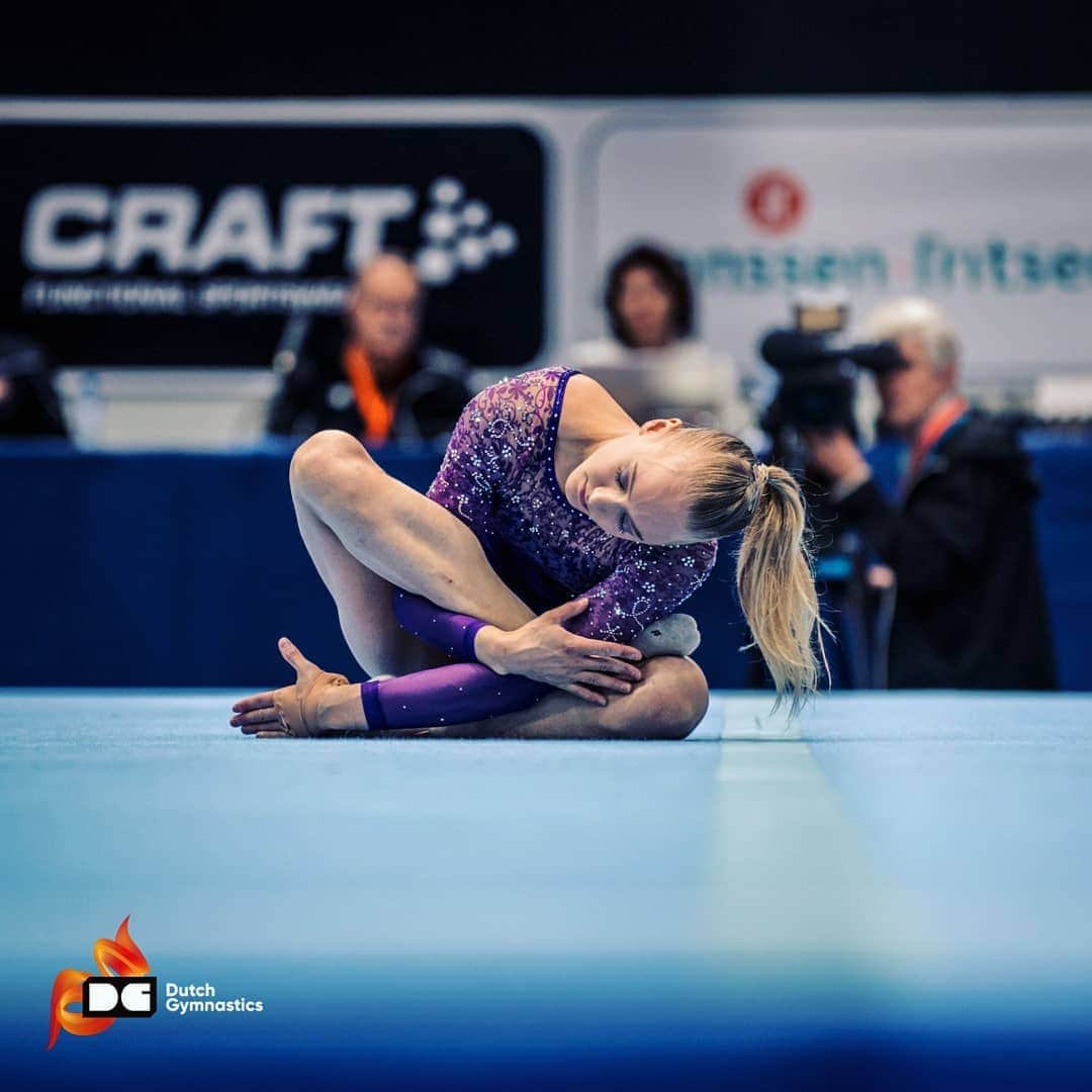 リーケ・ウェイファースのインスタグラム：「Had a good night of sleep 💜 woke up realising yesterday was not only a dream but a real comeback day to never forget💜 Ready for the finals today💪  #thefinals #ahoyrotterdam」