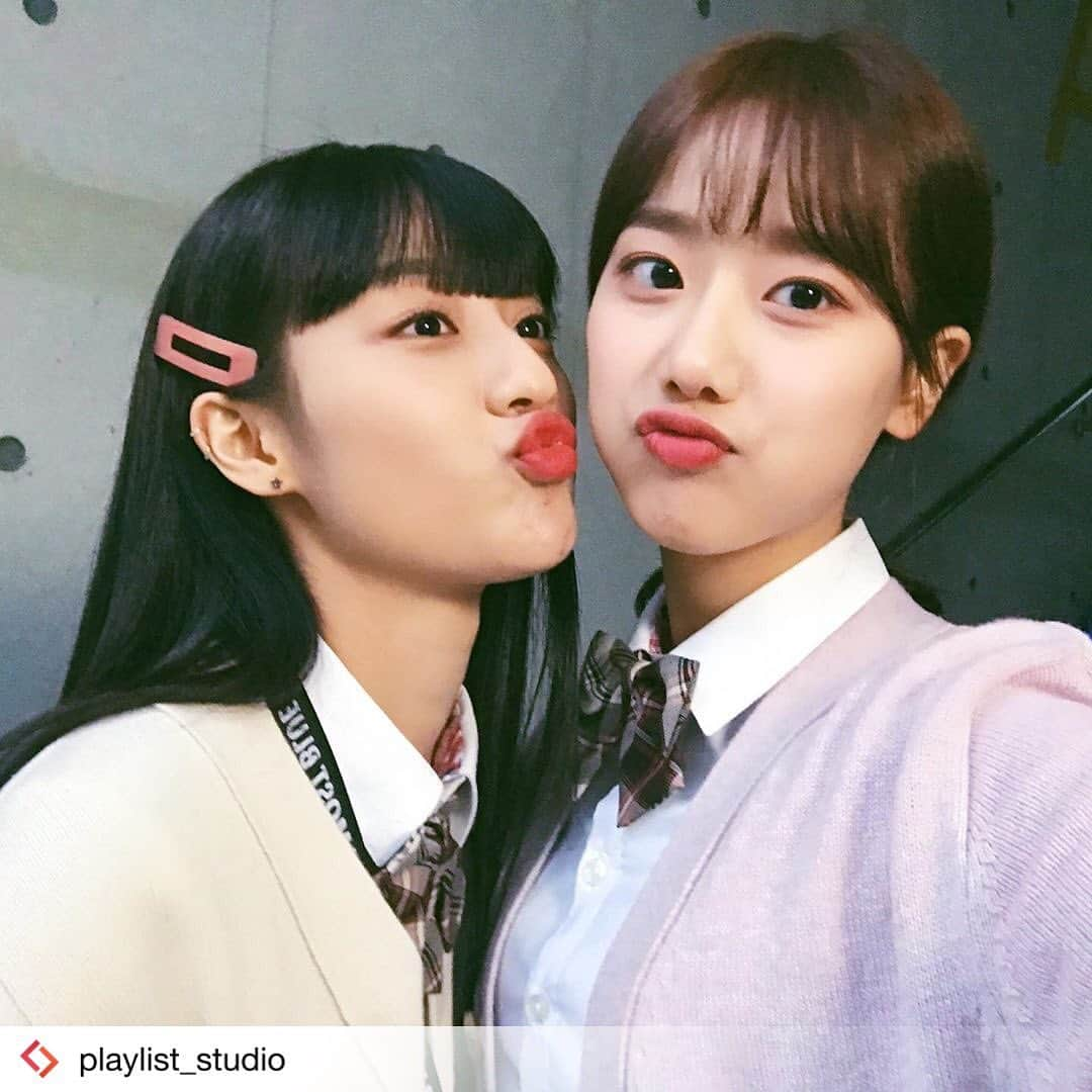 Aprilさんのインスタグラム写真 - (AprilInstagram)「#Repost from @playlist_studio . 하나네 반에 아현이가 등장한 이유는👀‼️ 잠시 후 7시, 에이틴 18화에서 확인하세요✨ . . . #에이틴 #에이틴2 #김하나 #차아현 #셀카 #셀피 #고등학교 #고등학생 #학교 #고1 #고2 #고3 #플레이리스트 #웹드라마」6月23日 19時07分 - official.april