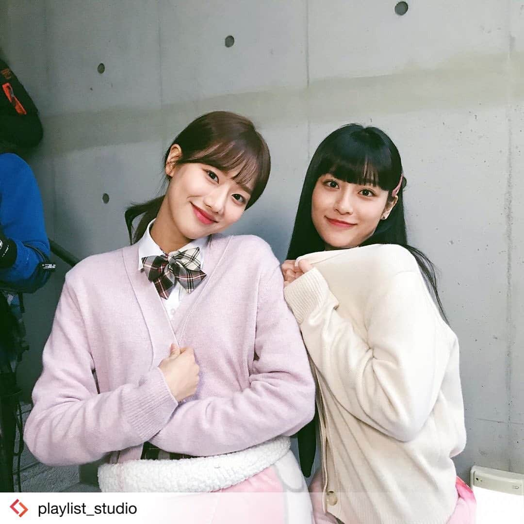 Aprilさんのインスタグラム写真 - (AprilInstagram)「#Repost from @playlist_studio . 하나네 반에 아현이가 등장한 이유는👀‼️ 잠시 후 7시, 에이틴 18화에서 확인하세요✨ . . . #에이틴 #에이틴2 #김하나 #차아현 #셀카 #셀피 #고등학교 #고등학생 #학교 #고1 #고2 #고3 #플레이리스트 #웹드라마」6月23日 19時07分 - official.april