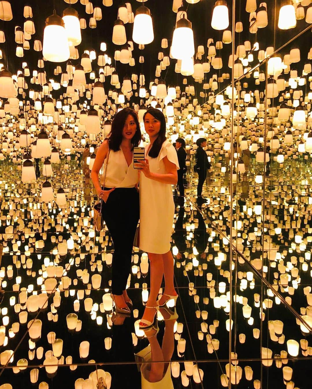 江連裕子さんのインスタグラム写真 - (江連裕子Instagram)「. teamLab Borderless . #teamlab #チームラボ #チームラボボーダレス #チームラボお台場 #teamlabborderless #teamlab #江連裕子 #セントフォース #セントフォース所属 #moet150 #moët #moet #moetchandon #moetimperial #モエシャンドン #モエアンペリアル #モエ」6月23日 19時16分 - yuko_ezure