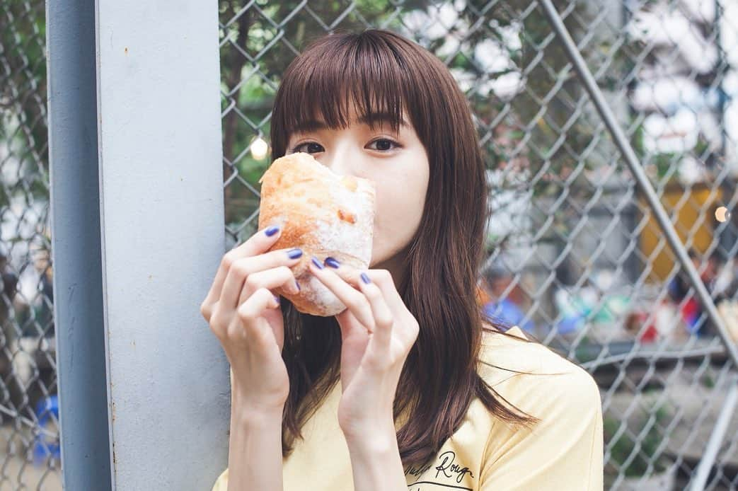 鈴木ゆうかさんのインスタグラム写真 - (鈴木ゆうかInstagram)「. . パン🍞🥐🥖🥪 . . 📷 @toyoyoon 👗 @chrk_94」6月23日 20時22分 - yuu_pl