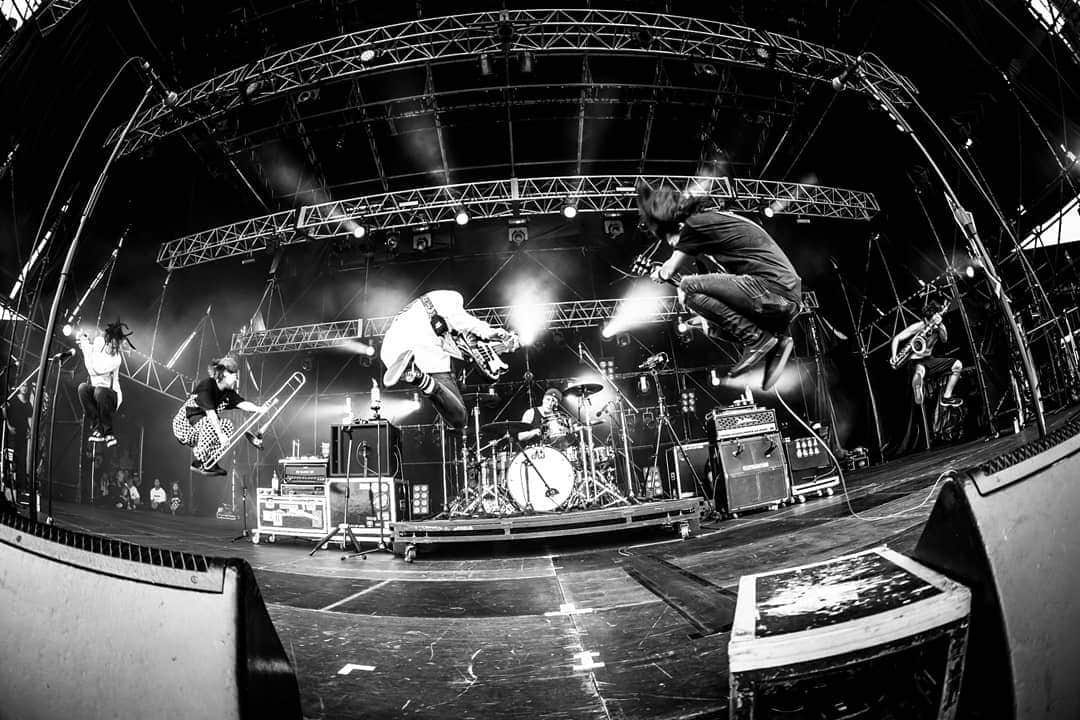 のインスタグラム：「6/23(日) 神奈川県川崎市 東扇島東公園特設会場 “DEAD POP FESTiVAL 2019” photo by @hayachinphoto」