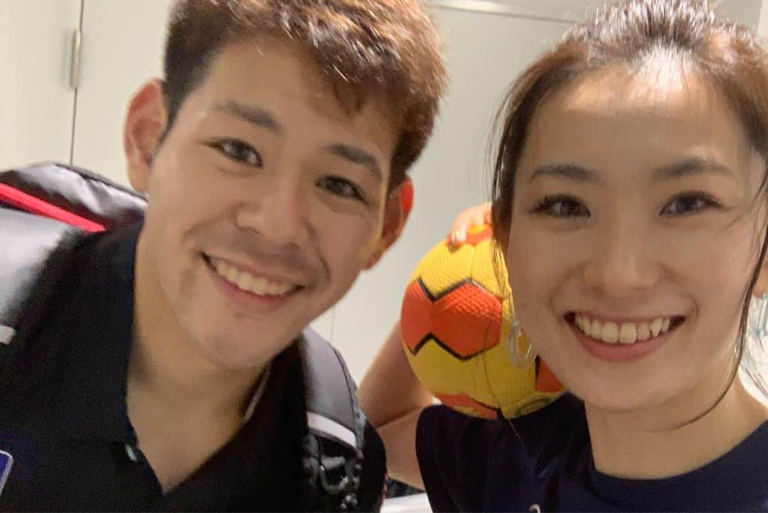 矢原里夏さんのインスタグラム写真 - (矢原里夏Instagram)「【🤾‍♂️🤾‍♀️International Handball Week】 JAPAN CUP🇯🇵25-36🇸🇪で幕を閉じました。 熱い試合を魅せてくれた選手の皆様お疲れ様でした。関係者の皆様も連日の準備から片付けまでお疲れ様でした。ありがとうございました（^人^） 会場にお越しくださった皆さま、YouTubeで観戦のファンの皆さん、やっぱりハンドボールは最高ですね☺︎♡ . スカイＡ（ＣＳ放送）録画放送スケジュール . 📺スカイＡ放送予定 ◾︎7月08日（月）20:00～21:30　 日韓定期戦2019＜おりひめジャパンvs韓国代表＞ . ◾︎7月09日（火）20:00～21:30　 日韓定期戦2019＜彗星JAPANvs韓国代表＞ . ◾︎7月20日（土）14:00～15:30　 JAPAN CUP 2019（MEN） ＜彗星JAPANvsスウェーデン代表=6/20＞ . ◾︎7月21日（日）14:00～15:30　 JAPAN CUP 2019（MEN） ＜彗星JAPANvsスウェーデン代表=6/21＞ . #ハンドボール #彗星JAPAN #おりひめJAPAN  #hadball」6月23日 20時29分 - rika_yahara