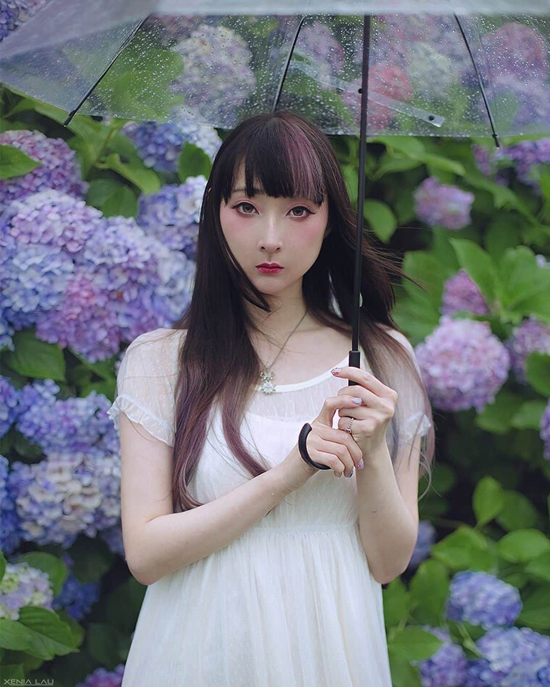 RinRinさんのインスタグラム写真 - (RinRinInstagram)「やっぱり紫陽花いいよね〜 💜💙☔️ Beautiful hydrangeas〜 💙💜☔️ (Photo by @xenia.lau ) . . #rinrindoll #xenialau #rinrinmodel #rinrinootd #hydrangea #japanesehydrangea #rainyseason #japan #tokyo #紫陽花 #あじさい #梅雨 #東京 #rinrinjapan #rinrintokyo」6月23日 20時37分 - rinrindoll