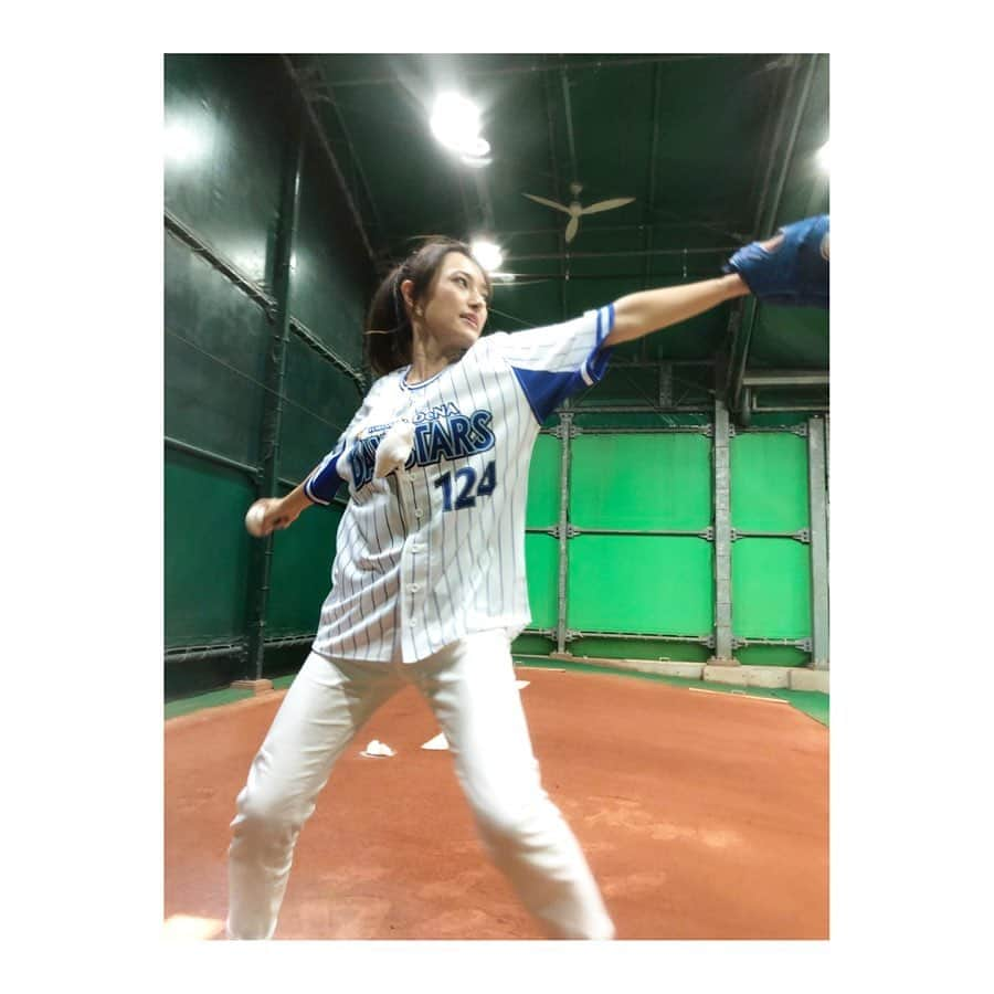 杜野まこさんのインスタグラム写真 - (杜野まこInstagram)「#始球式 #杜野まこ #ハマスタ #ローソンデー #baystars #rakuteneagles #交流戦 #上々な練習 からの #ど緊張 #本番に弱い #嬉しい #楽しい #悔しい #キャッチャー #伊藤光 選手 #バッター #茂木栄五郎 選手 #ピッチャー #今永昇太 投手 #カメラマン #サンスポ #斎藤浩一 さん」6月23日 21時08分 - makomorino