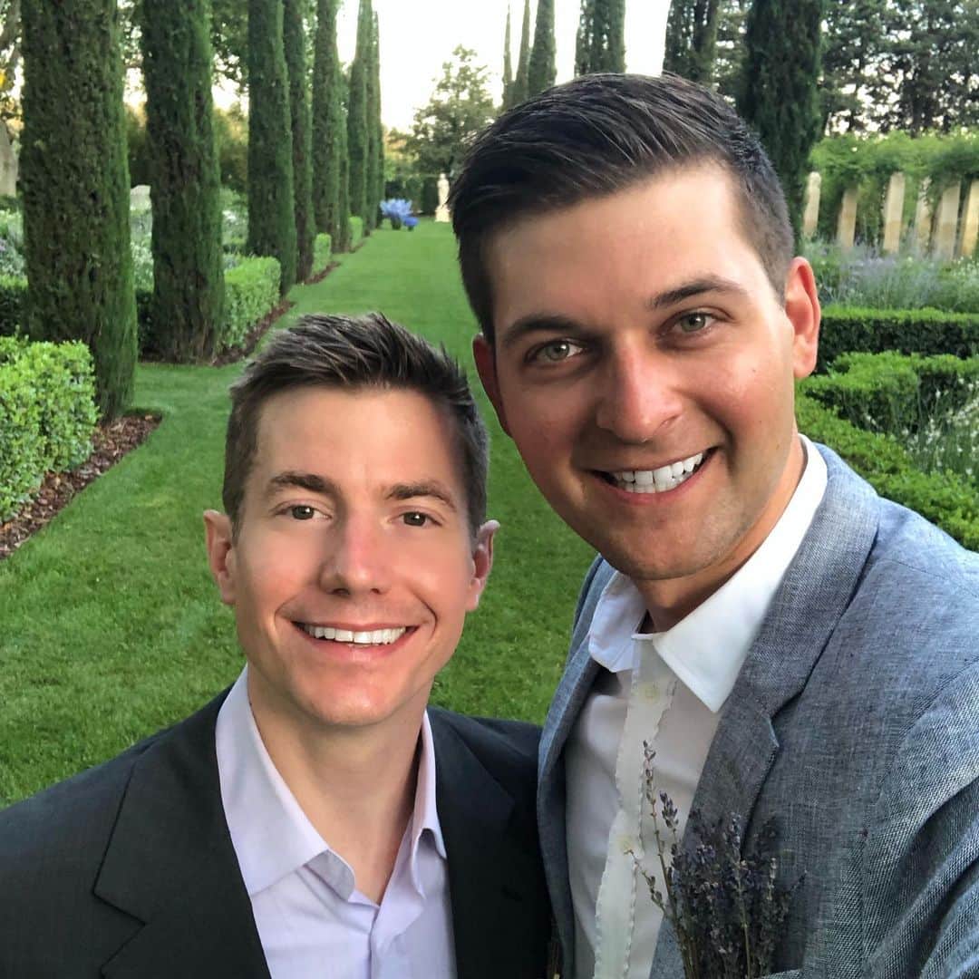 ジェフリー・バトルのインスタグラム：「Wedding vibes.  This venue and wedding was beyond the beyond!」